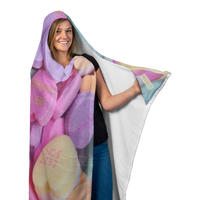 HOODED THROWS